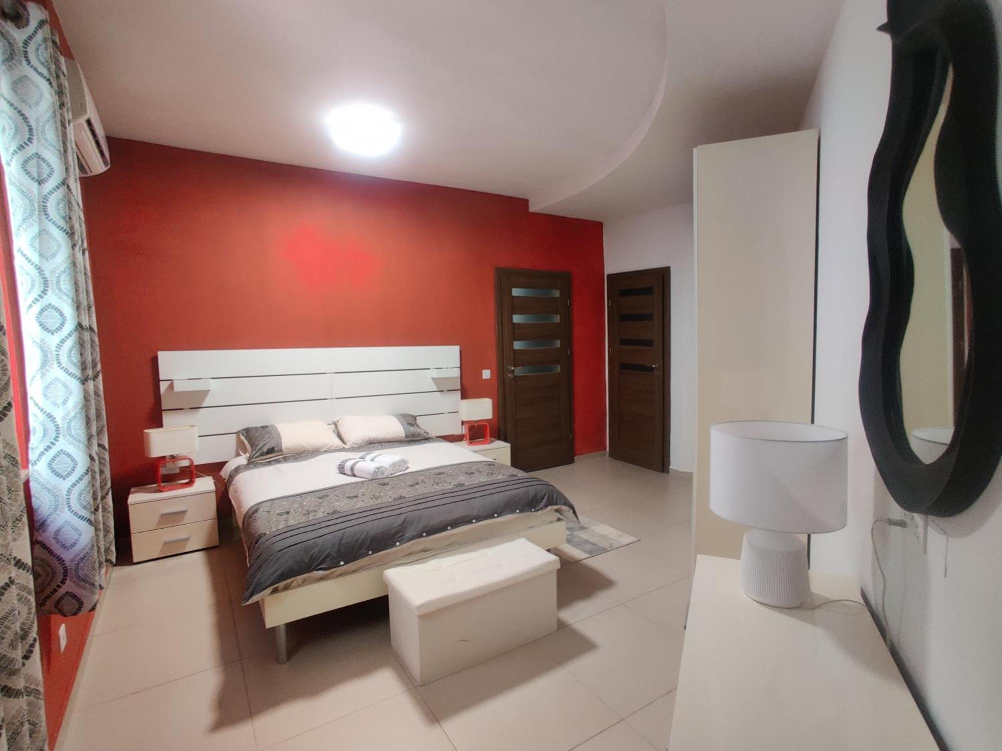 Depiro Point Deluxe - Modern, Designer Apartment 2 Minutes Away From Popular Sliema Seafront Dış mekan fotoğraf