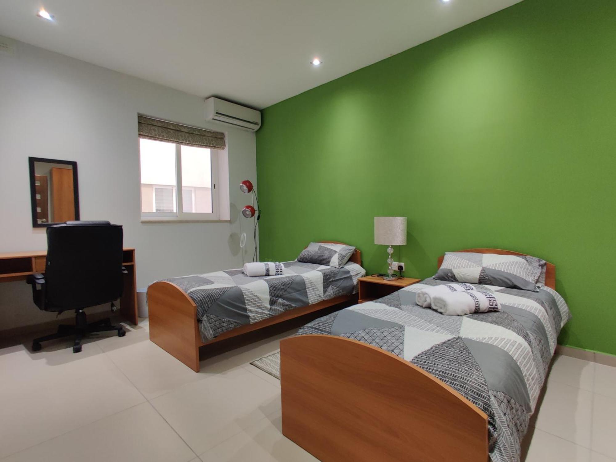 Depiro Point Deluxe - Modern, Designer Apartment 2 Minutes Away From Popular Sliema Seafront Dış mekan fotoğraf