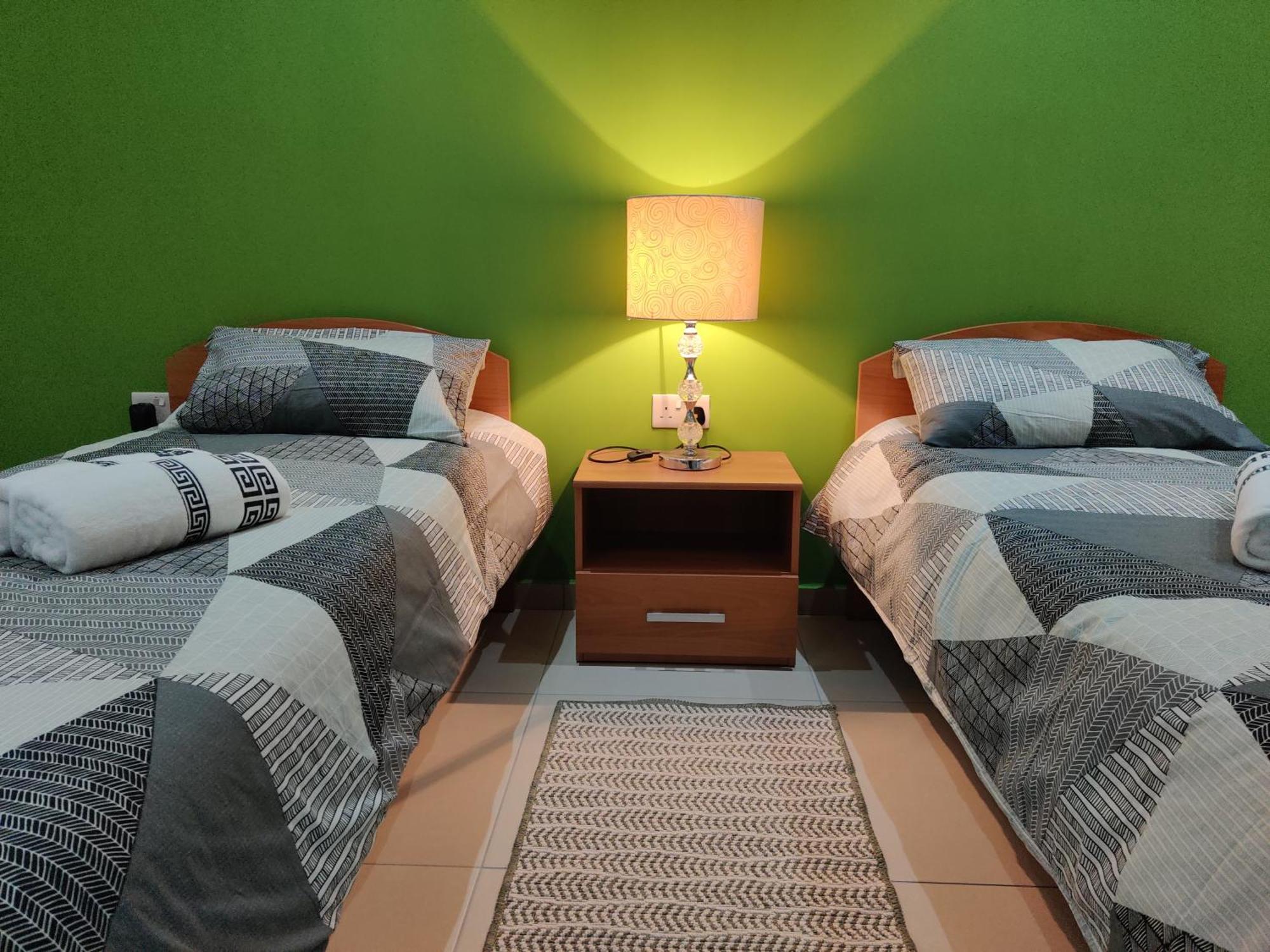 Depiro Point Deluxe - Modern, Designer Apartment 2 Minutes Away From Popular Sliema Seafront Dış mekan fotoğraf